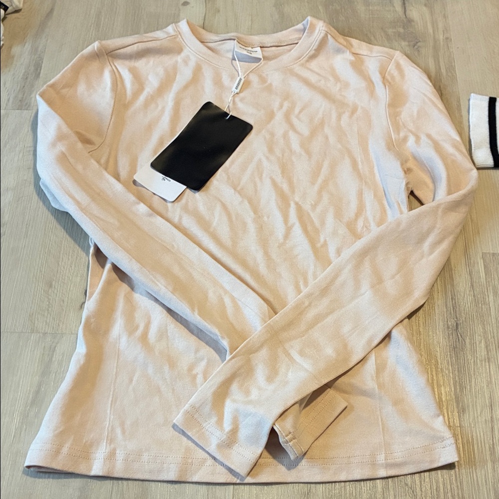 Amazon Women's Long Sleeve Tee - Cream